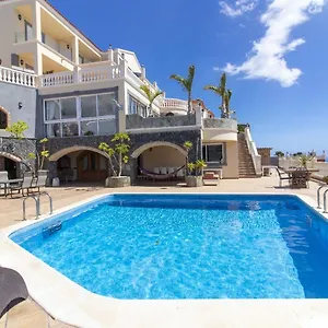 Boutique Leicht & Friends , Costa Adeje (Tenerife) Spanien